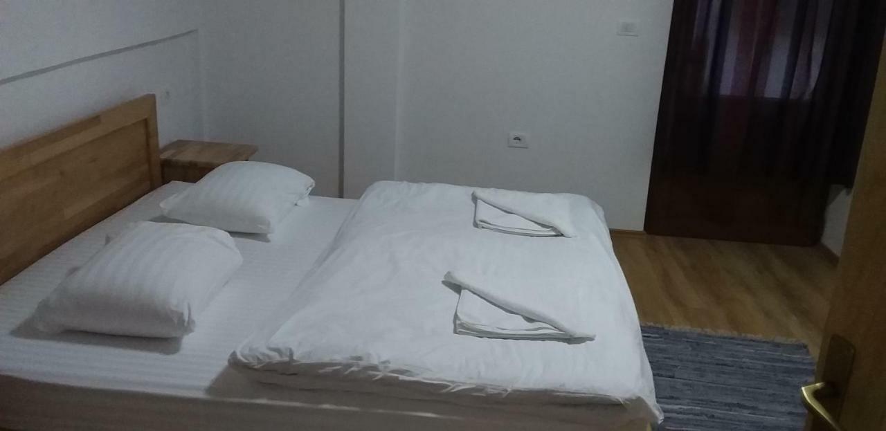 Aparthotel Bujtinat E Lugines Valbone Zimmer foto
